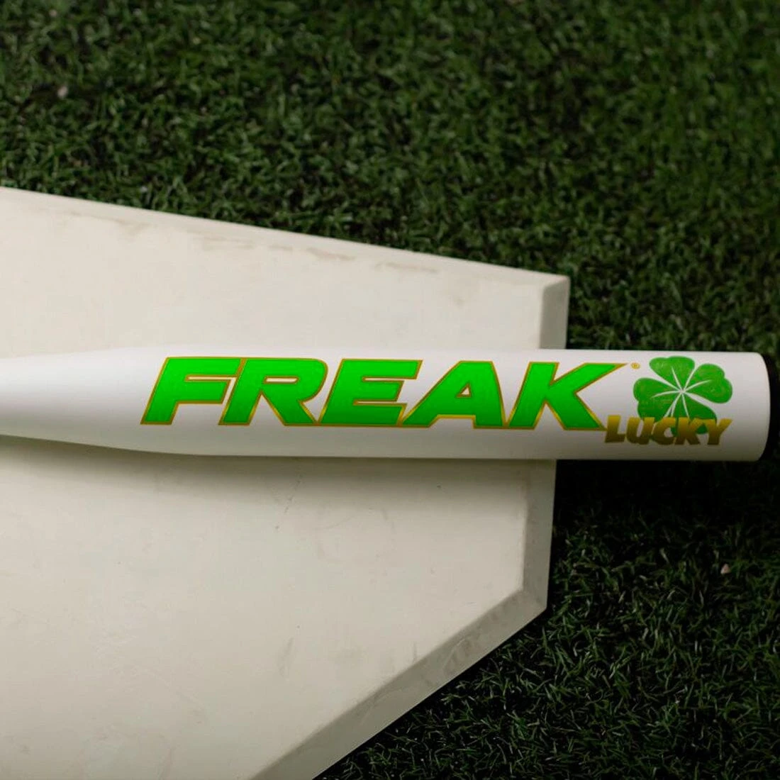 2023 Miken Limited Edition Freak "Lucky" 12.5" USSSA Slowpitch Softball Bat: MSU3FLKL 2 2023 Miken Limited Edition Freak "Lucky" 12.5" USSSA Slowpitch Softball Bat: MSU3FLKL - Image 2