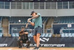 True Temper Dynamic (-3) BBCOR Baseball Bat: BB23DYNAMICB3 10 True Temper Dynamic (-3) BBCOR Baseball Bat: BB23DYNAMICB3 -Head Banger Sports Store True Temper Dynamic BBCOR Baseball Bat BB23DYNAMIC lifestyle4