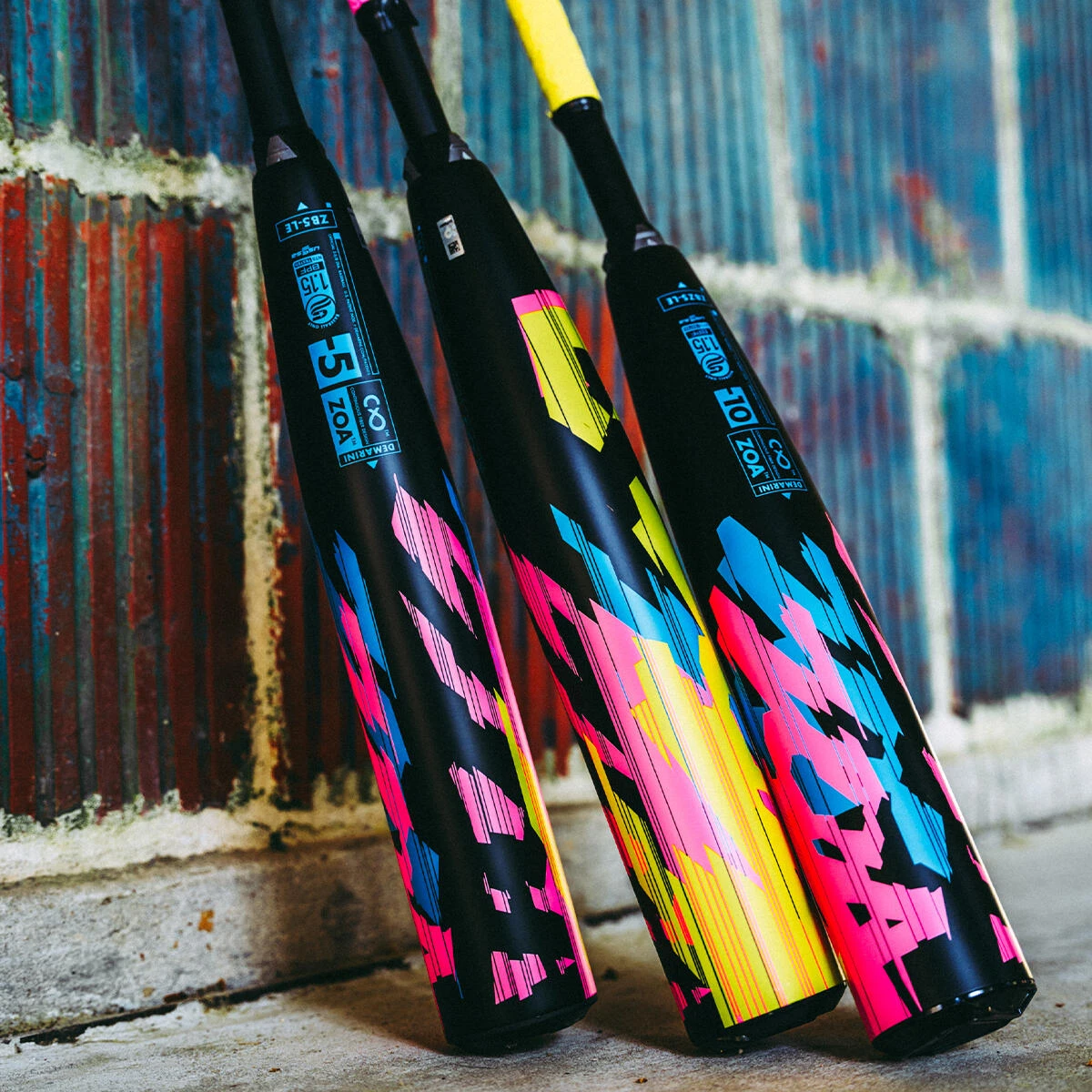 2022 DeMarini Zoa Glitch (-10) USSSA Baseball Bat: WBD2355010 4 2022 DeMarini Zoa Glitch (-10) USSSA Baseball Bat: WBD2355010 - Image 4